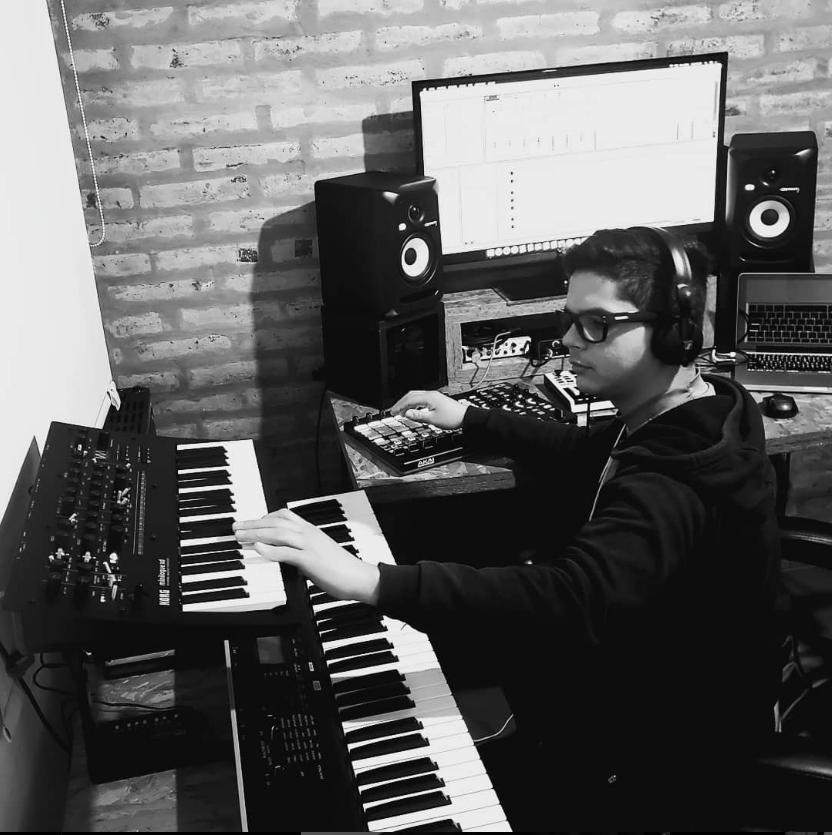 Live set in home studio